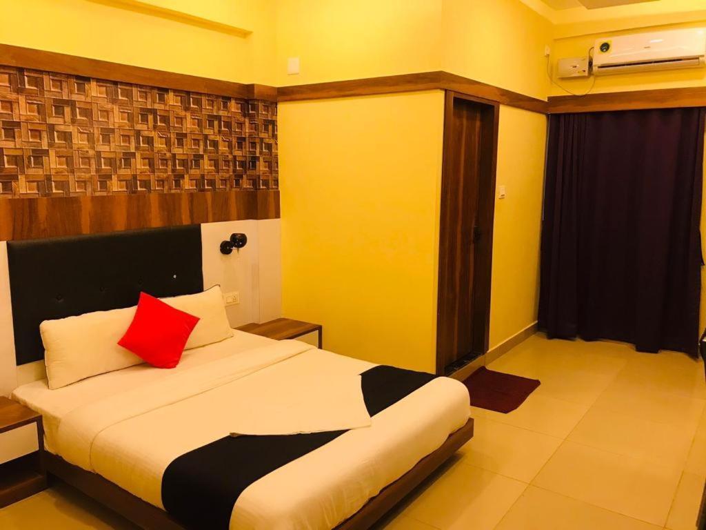 Hotel Keerthana Puttur Puttur  Εξωτερικό φωτογραφία