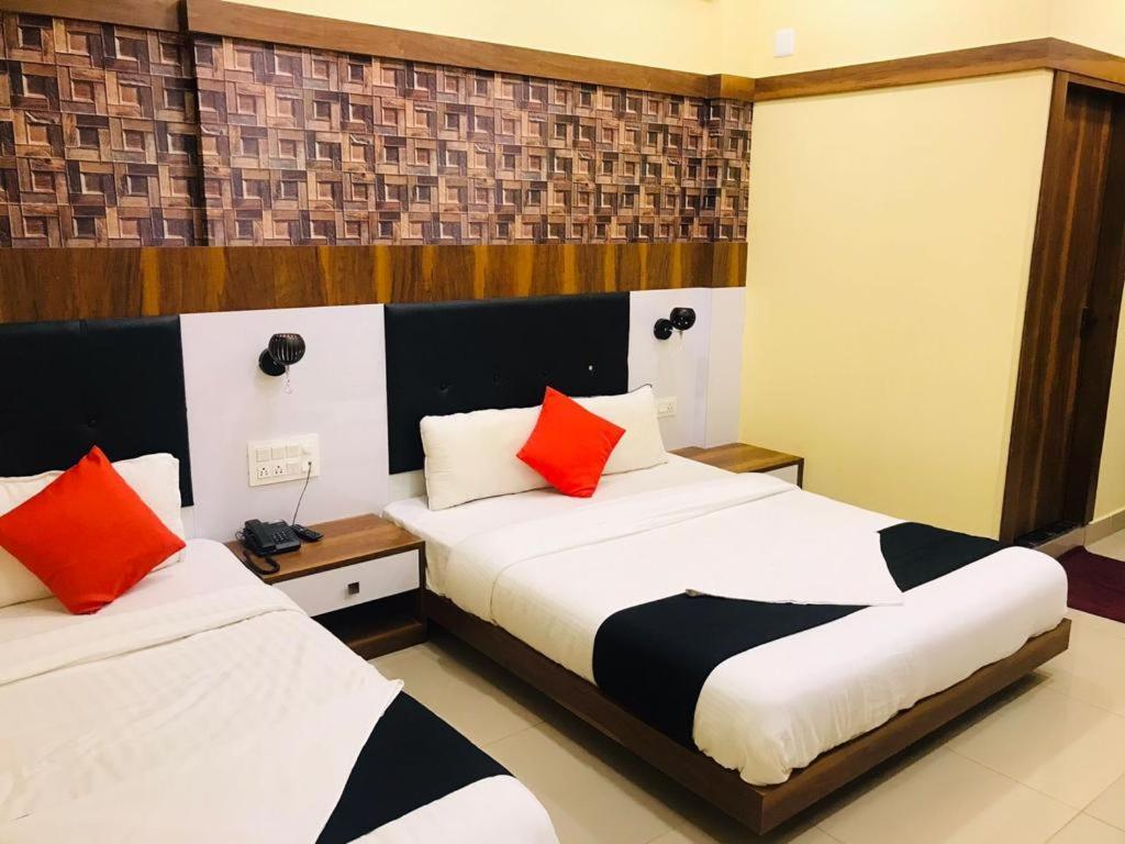 Hotel Keerthana Puttur Puttur  Εξωτερικό φωτογραφία