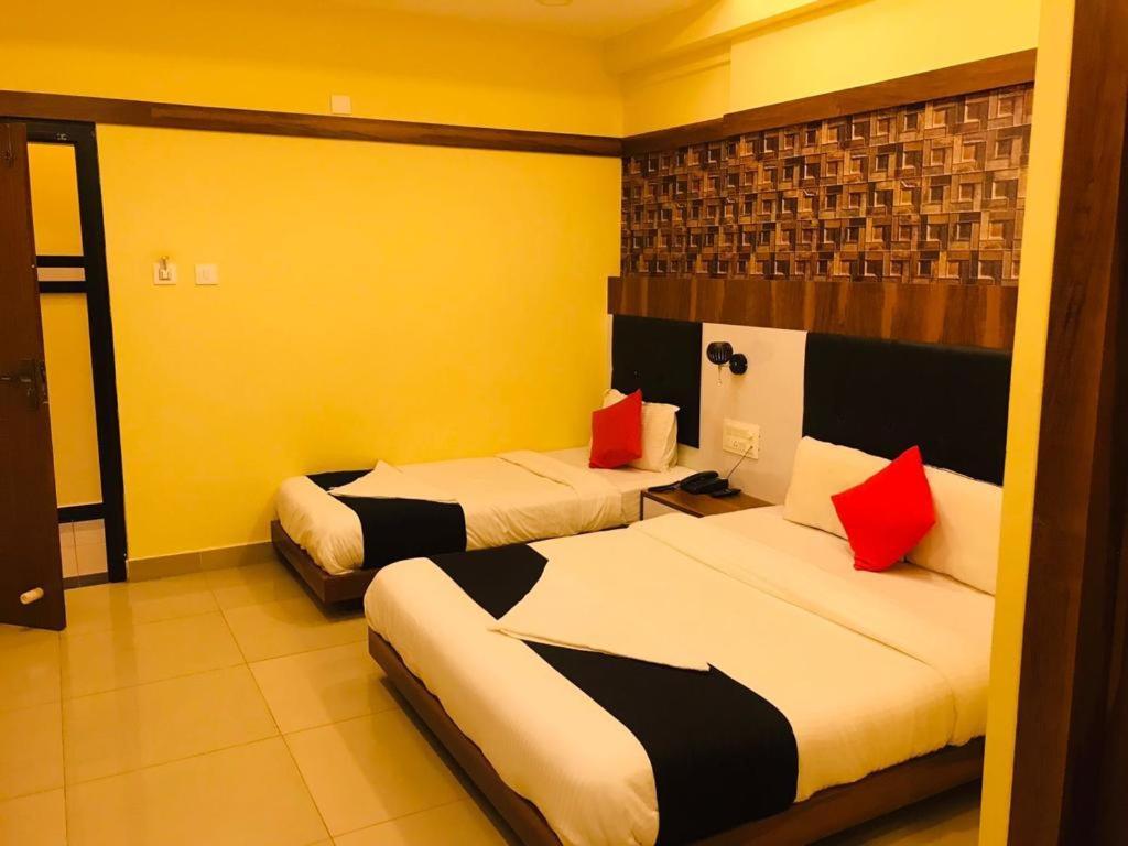 Hotel Keerthana Puttur Puttur  Εξωτερικό φωτογραφία